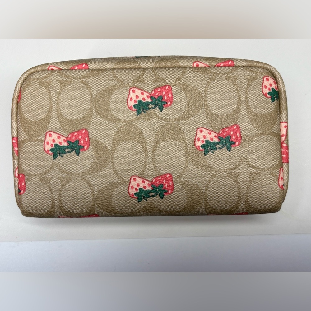 COACH Strawberry Print Cosmetic Pouch Coquette Makeup Bag - Picture 4 of 12